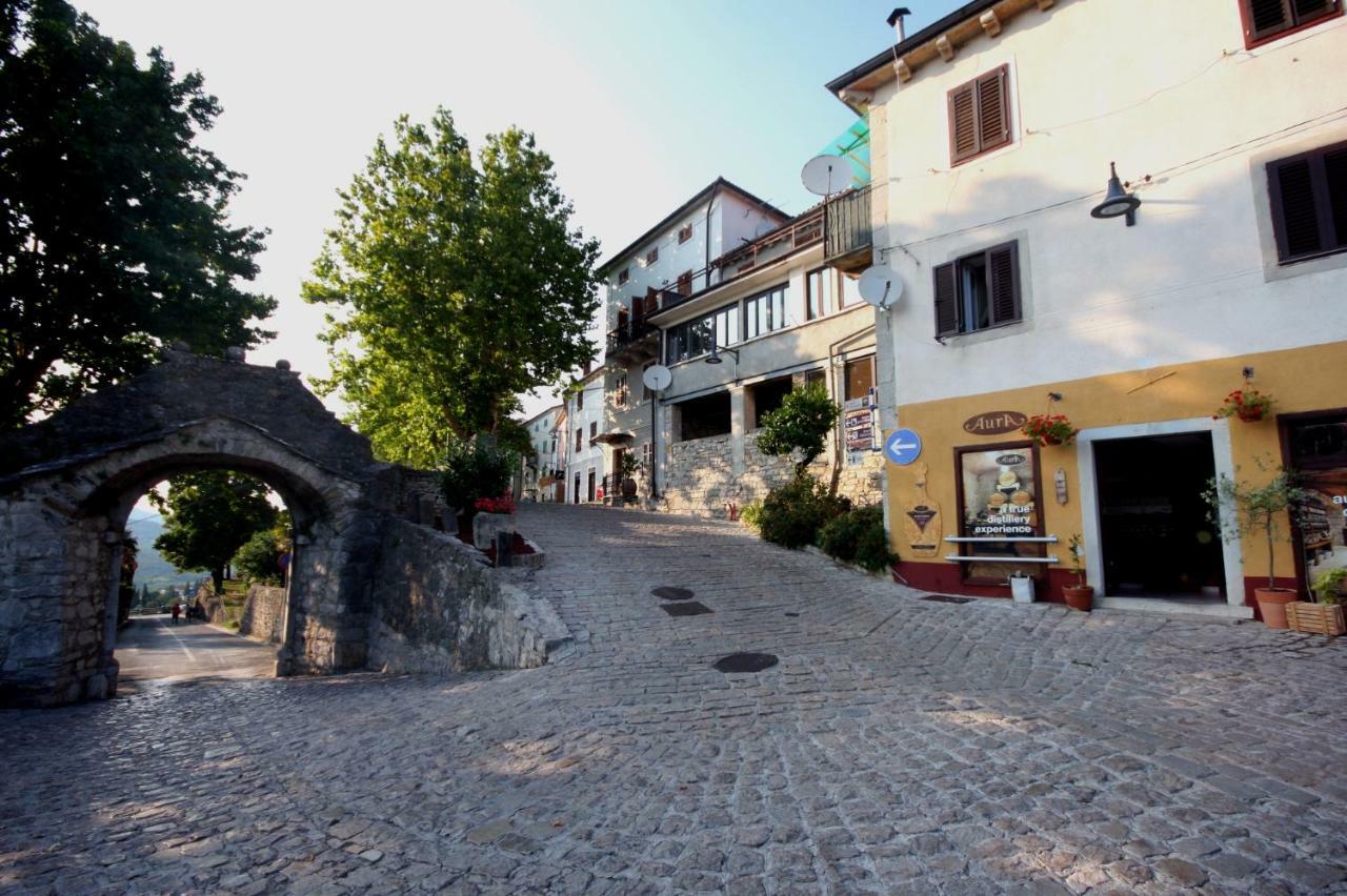 Apartment Bastion Бузет Экстерьер фото